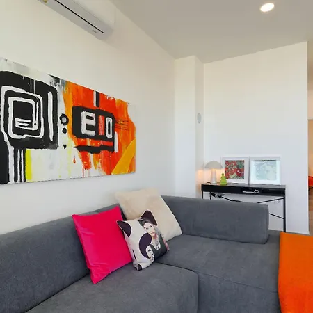 Sea View * 洛瓦尼斯卡