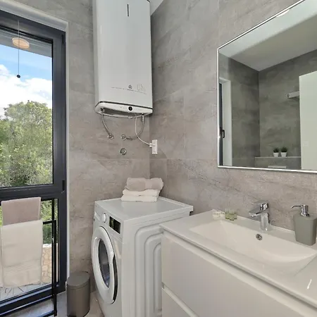 Sea View Apartment