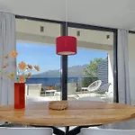 Sea View Apartman *